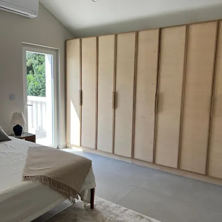 فيلة Ljeto Pupnatska Luka