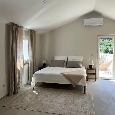 Ljeto * Pupnatska Luka