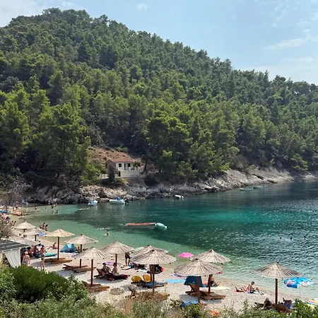Ljeto Pupnatska Luka