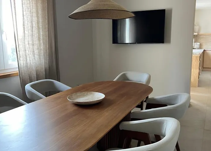 Ljeto Vila Pupnatska Luka